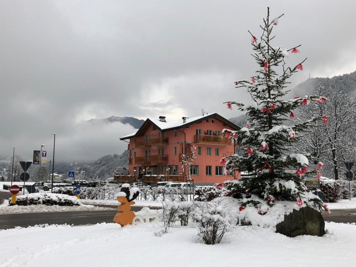 Alpieve Albergo Pieve Pieve Di Ledro Eksteriør bilde
