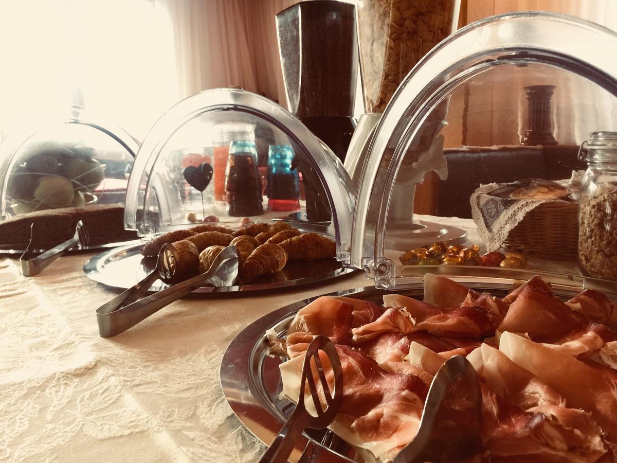 Alpieve Albergo Pieve Pieve Di Ledro Eksteriør bilde